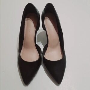 Kelly & Katie Driella Black Textured Heels